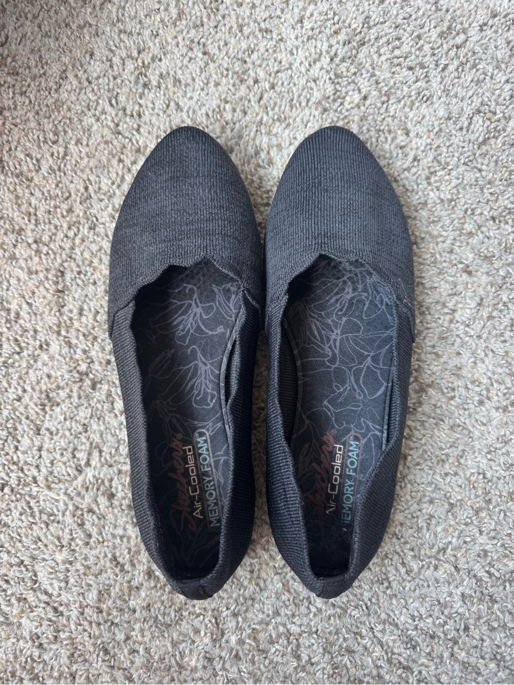 Sketchers Air Cooled Memory Foam Flats